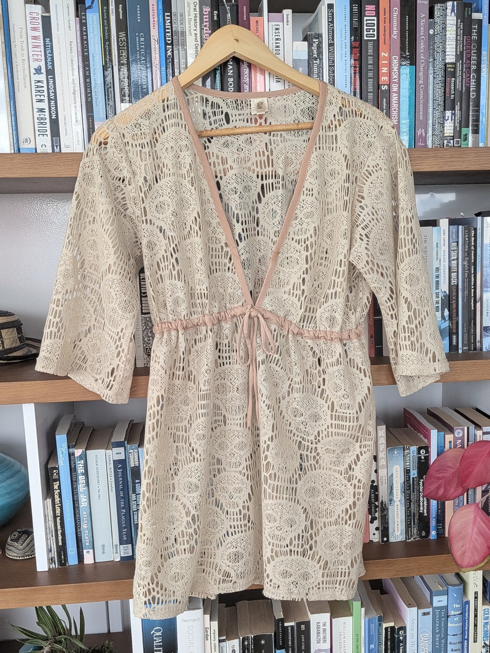 Rocksteady Beige Day of the Dead Sugar Skull Crochet Cover-Up Pinup Rockabilly